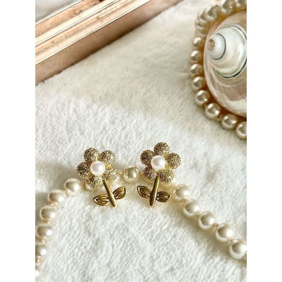 Cubic zirconia faux pearl flower stud dangle earring ￼ - Picture 5 of 6